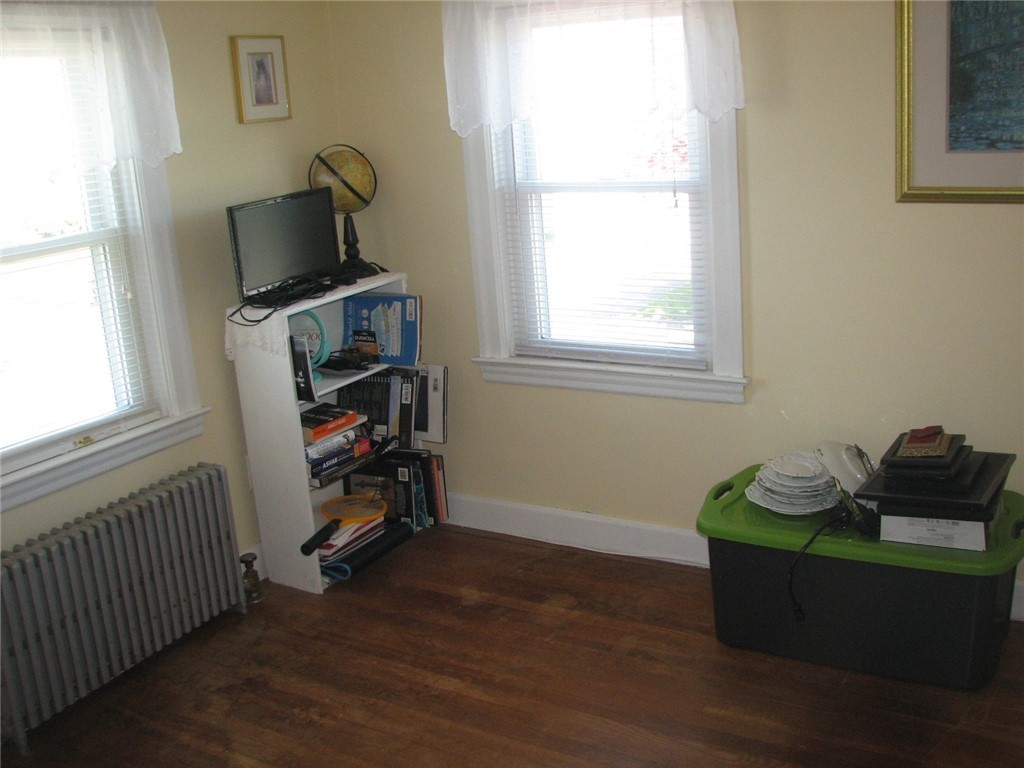 225 Woodhaven Road Pawtucket, RI 02861 - Photo 14 of 24 Gallery Image 14