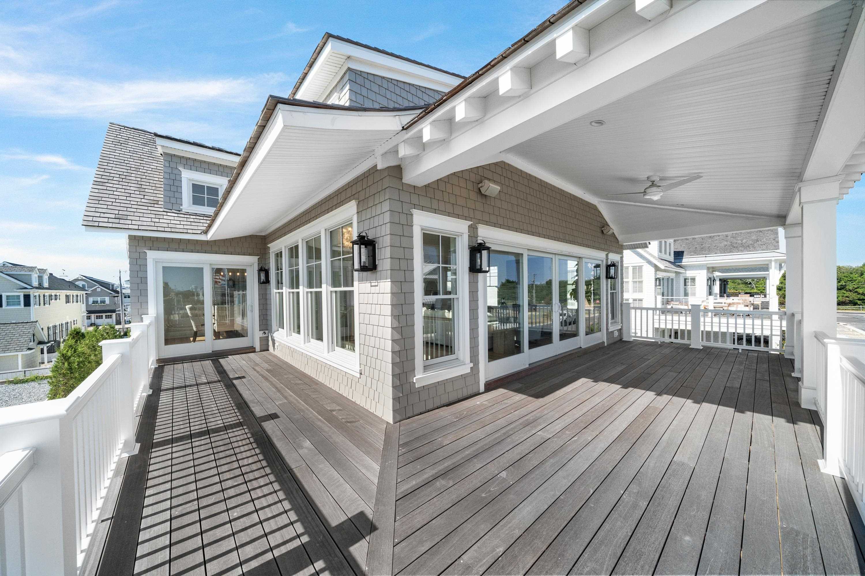 145 112th Stone Harbor, NJ 08247 - Photo 13 of 44