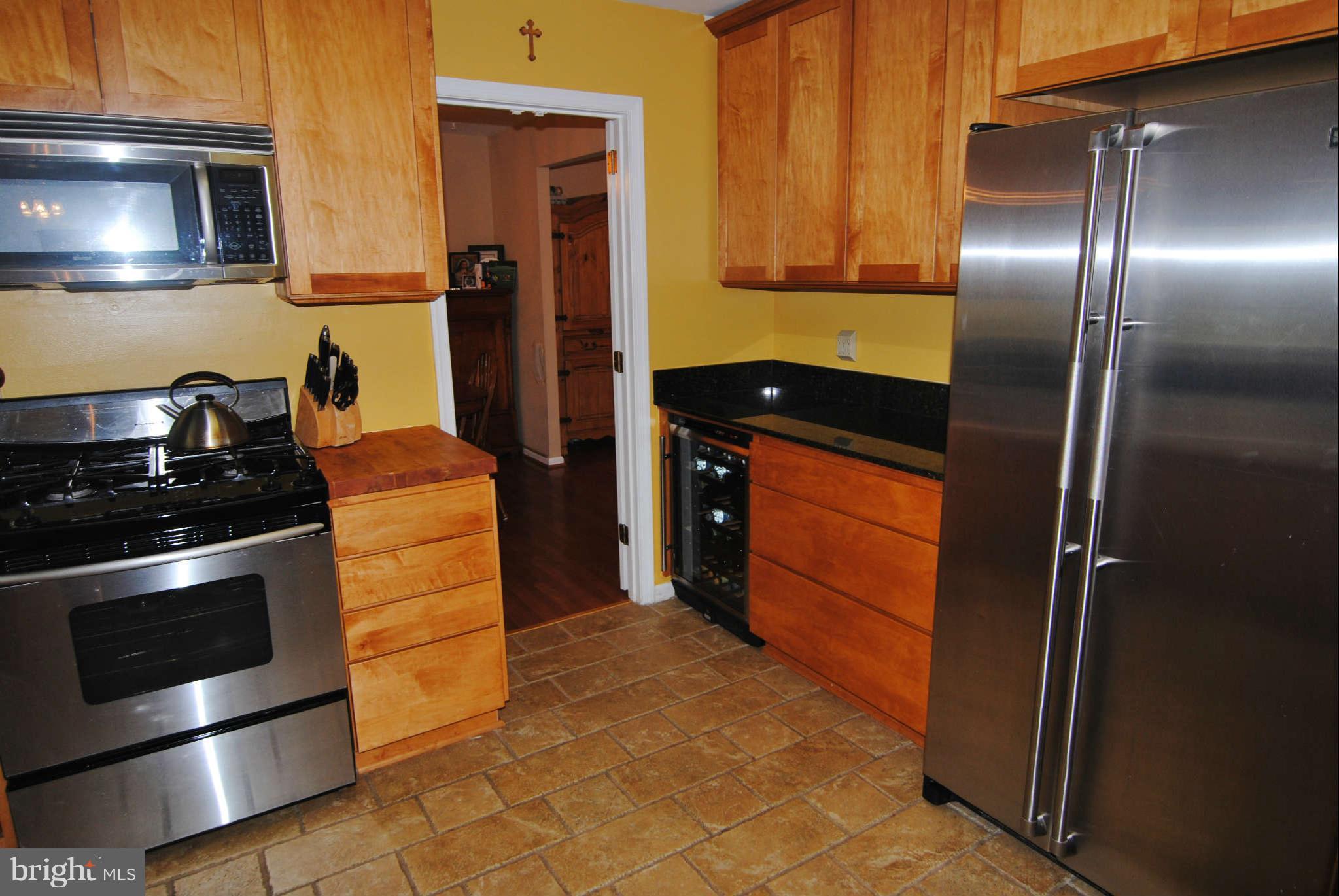 8007 Lady Lewis Court Springfield, VA 22153 - Photo 3 of 30 Kitchen