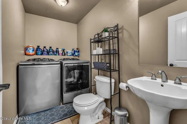 $330,000 | 109 West 19th Avenue, Unit A, Post Falls, ID 83854