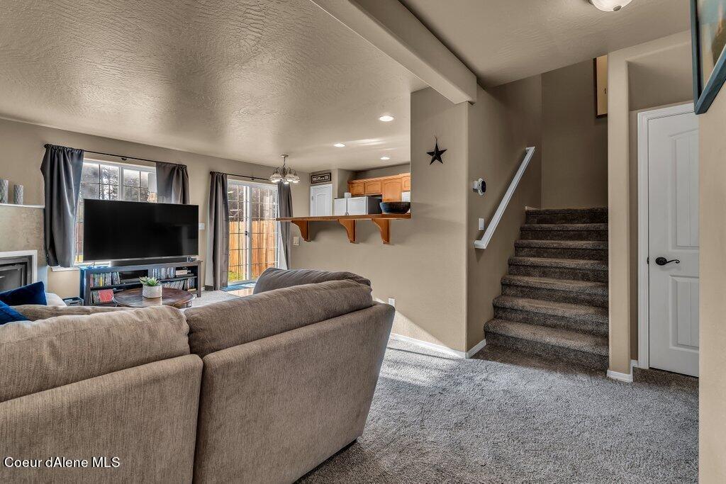 109 West 19th Avenue, Unit A Post Falls, ID 83854 - Photo 4 of 22 Living Room