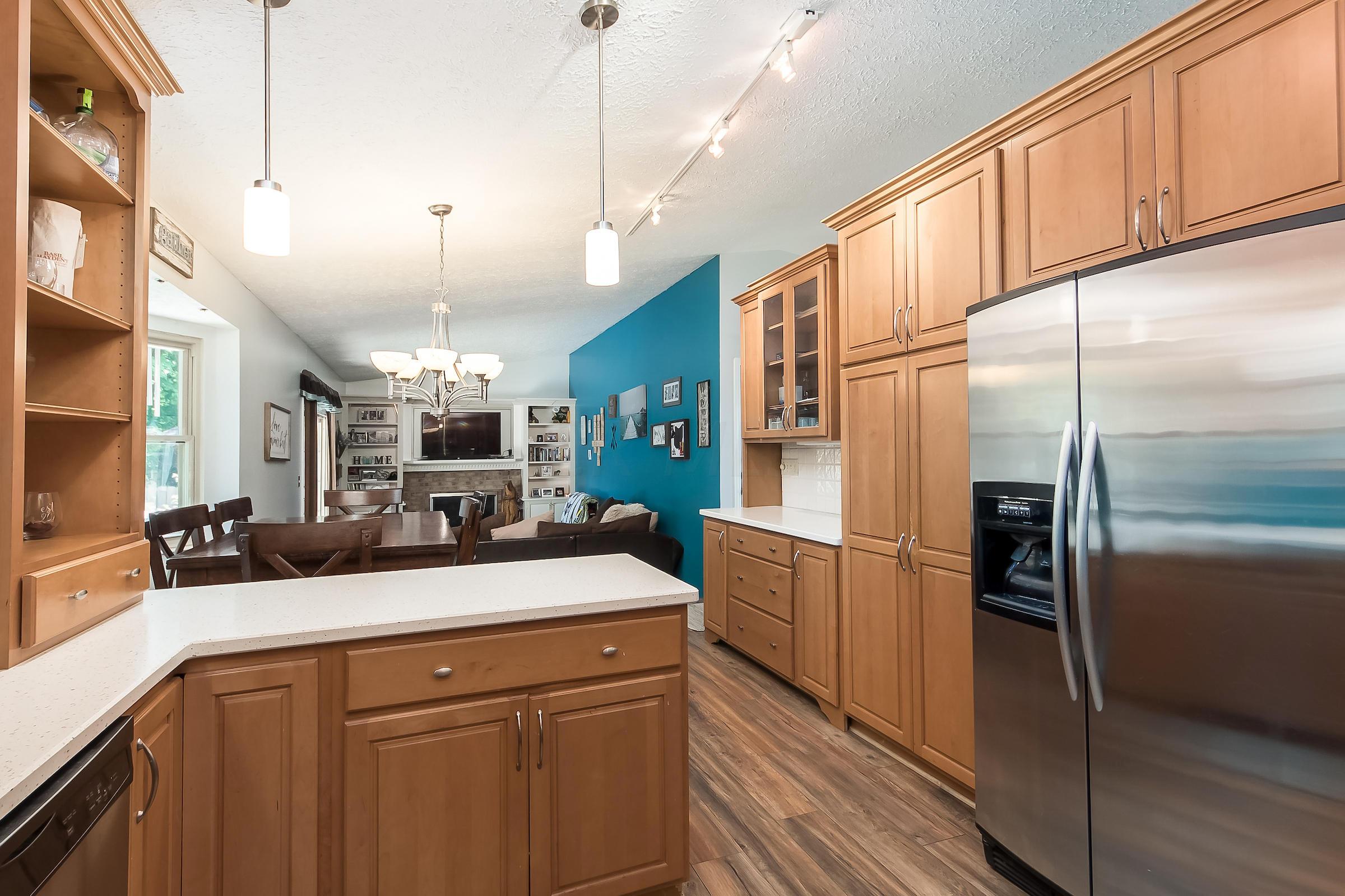 170 Timber Ridge Drive Pickerington, OH 43147 - Photo 7 of 24 Gallery Image 7