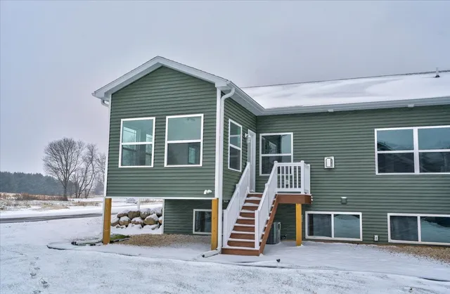 $469,900 | 201 Mariahwynn Terrace, Lodi, WI 53555