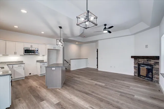 $469,900 | 201 Mariahwynn Terrace, Lodi, WI 53555