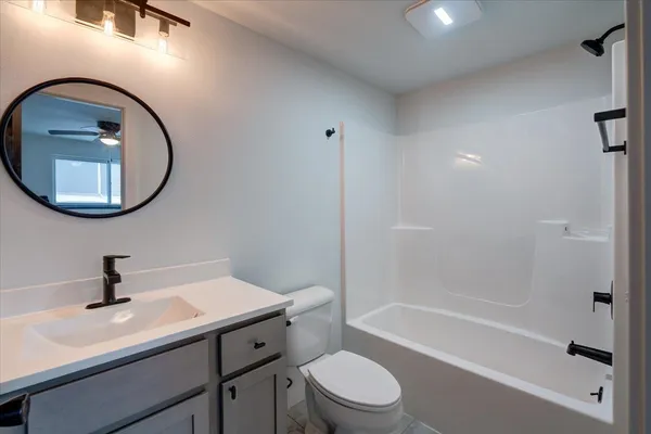 $469,900 | 201 Mariahwynn Terrace, Lodi, WI 53555