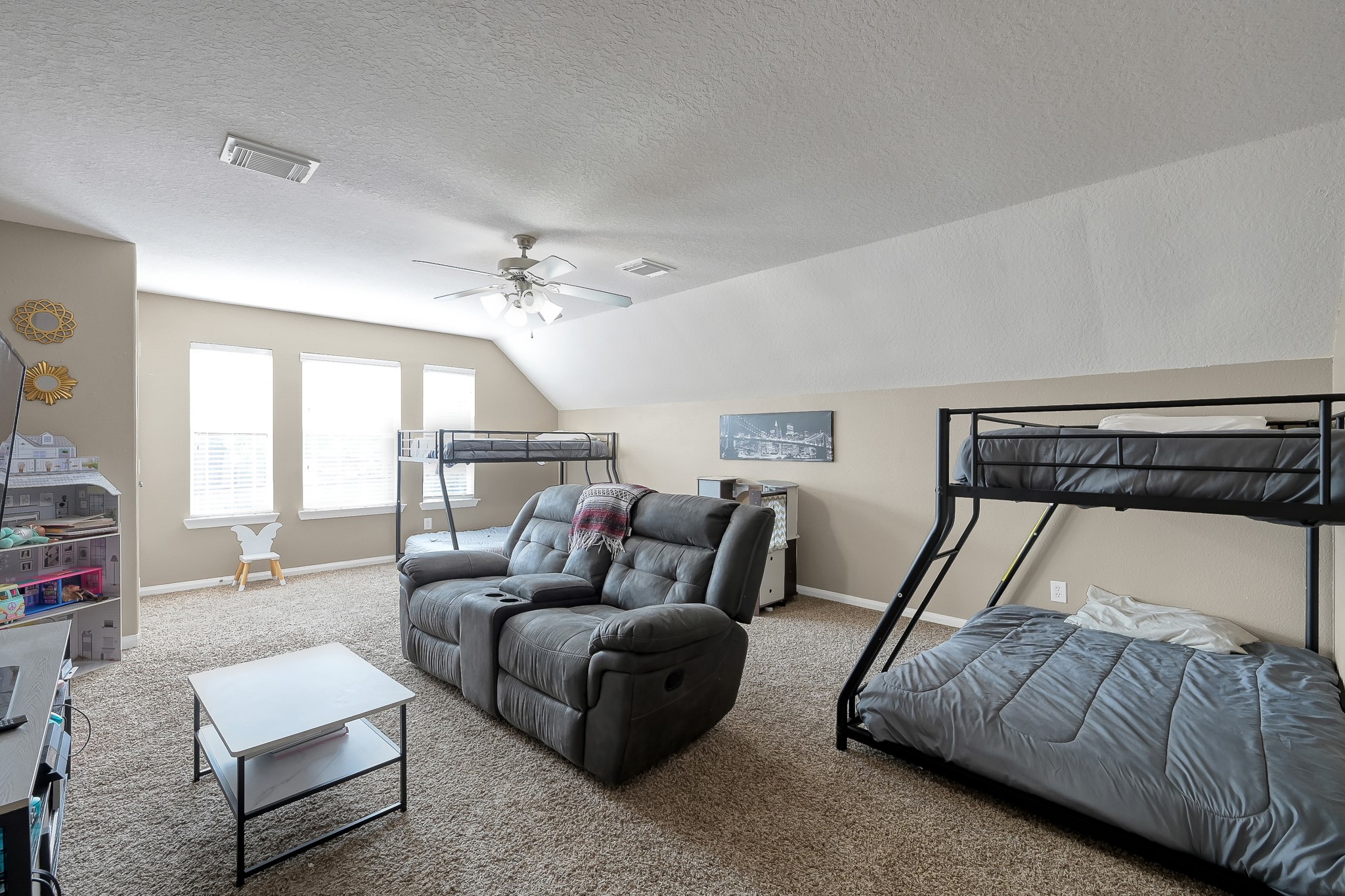 180 Park Way Conroe, TX 77356 - Photo 18 of 23 a bedroom with furniture and a mirror