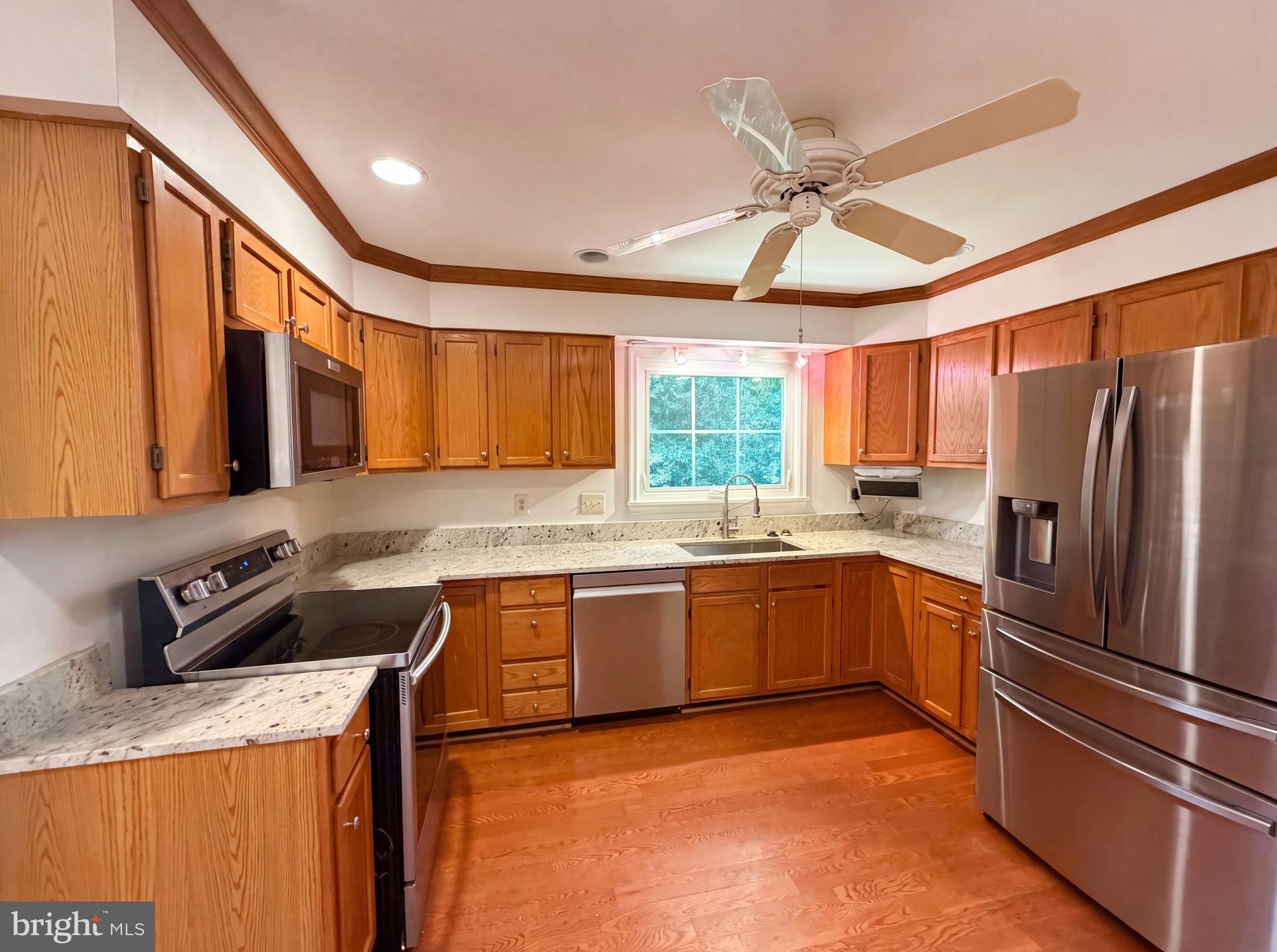 4819 Powell Road Fairfax, VA 22032 - Photo 18 of 63