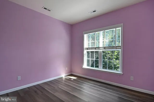 $875,000 | 15333 Wits End Drive, Woodbridge, VA 22193