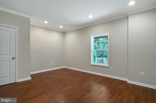 $875,000 | 15333 Wits End Drive, Woodbridge, VA 22193