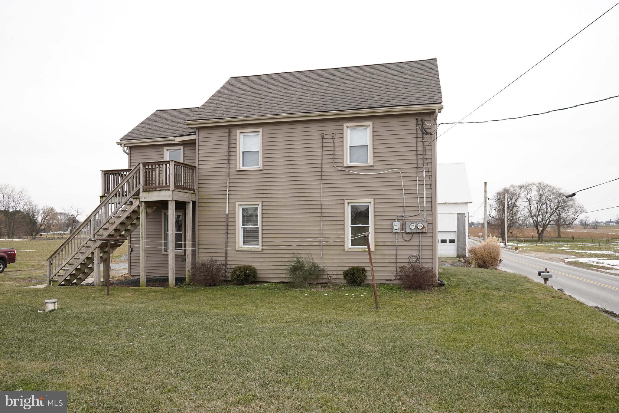 259 Monterey Road Bird-in-Hand, PA 17505 - Photo 3 of 32 Gallery Image 3