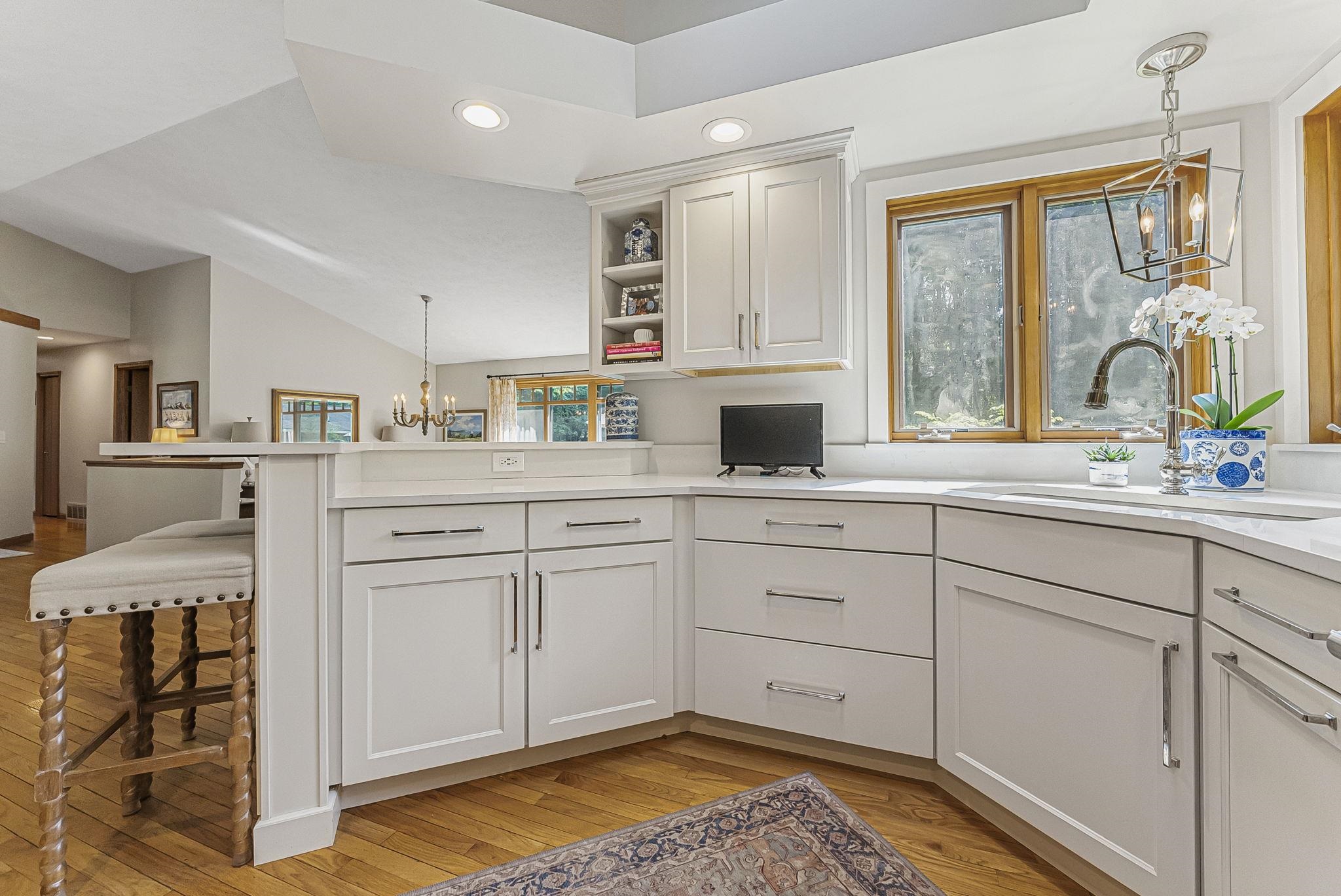 708 Bass Lake Road Traverse City, MI 49685 - Photo 13 of 66 Gallery Image 13