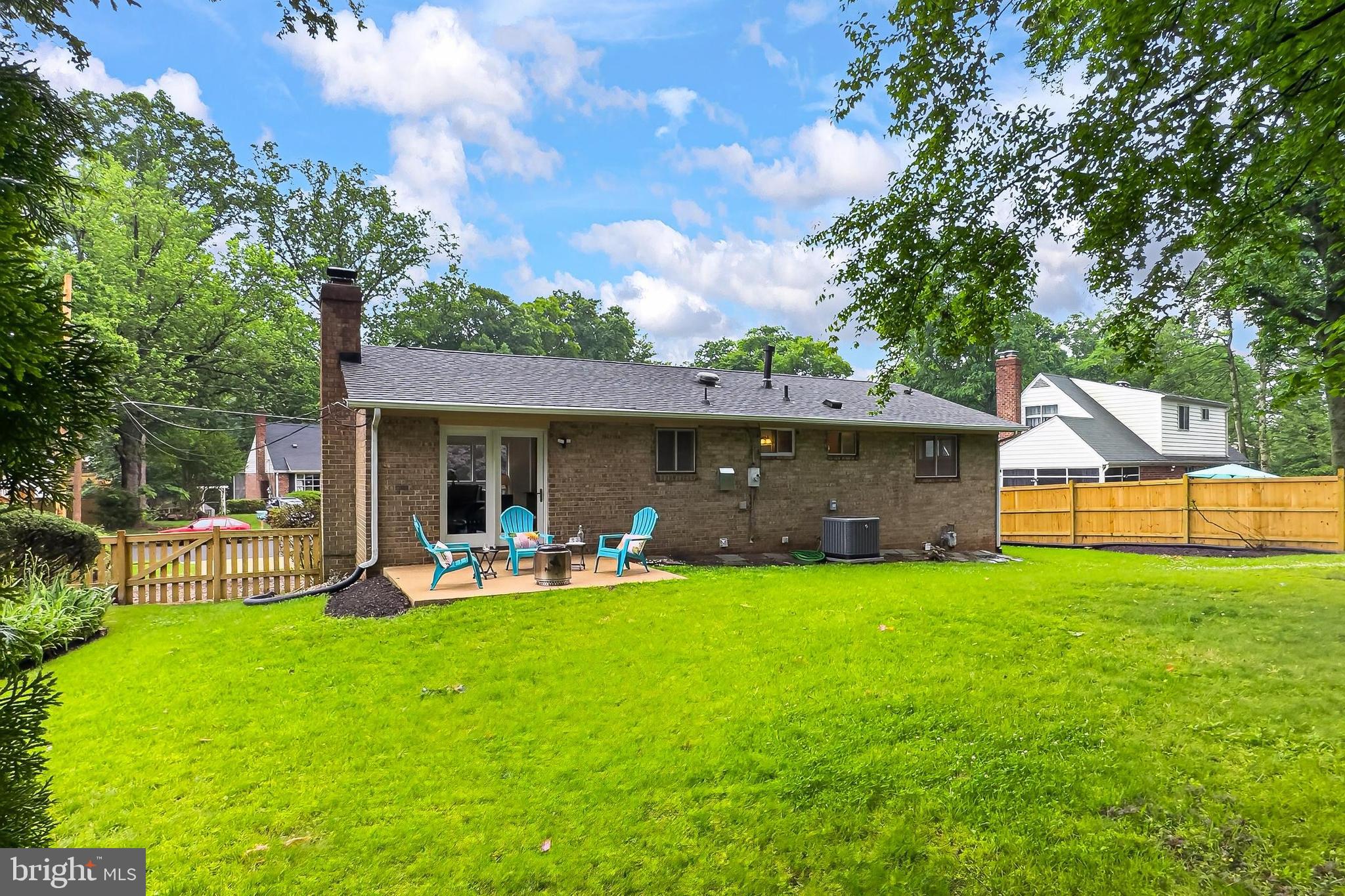 5502 Kempton Drive Springfield, VA 22151 - Photo 42 of 49 Start new gardens! Grow vegetables or flowers!