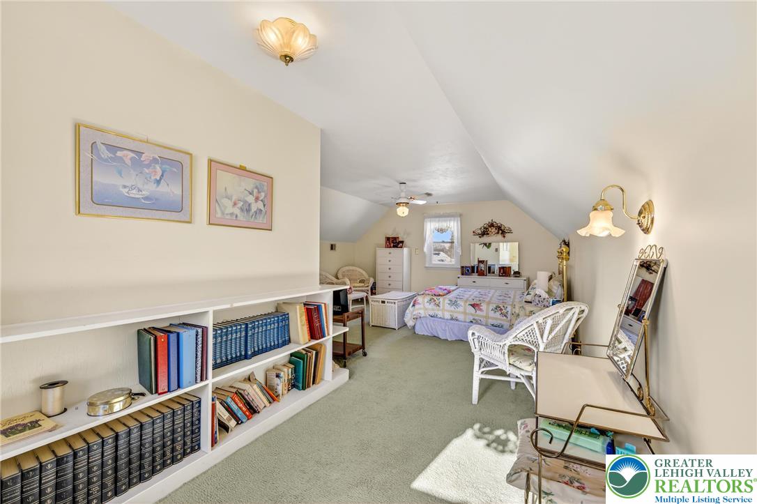 534 2nd Street Whitehall, PA 18052 - Photo 19 of 37