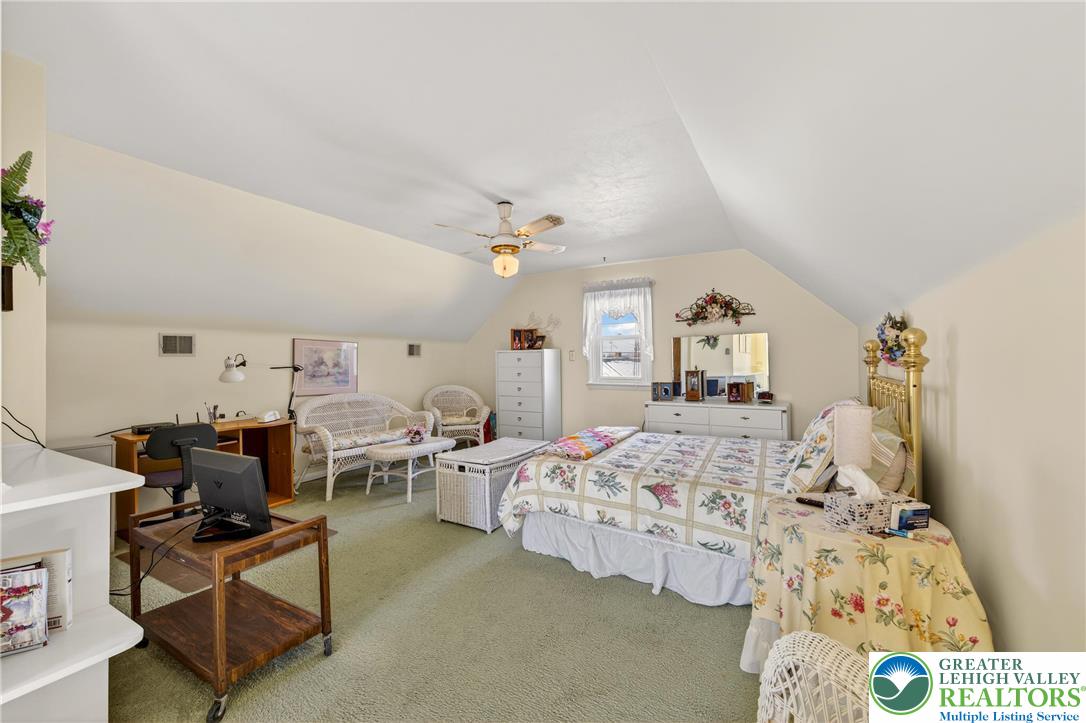 534 2nd Street Whitehall, PA 18052 - Photo 21 of 37