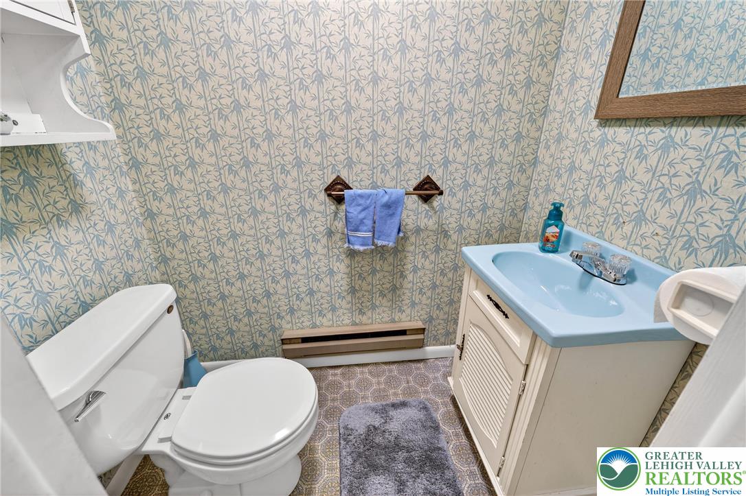 534 2nd Street Whitehall, PA 18052 - Photo 32 of 37