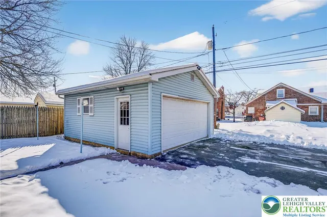 $309,900 | 534 2nd Street, Whitehall, PA 18052