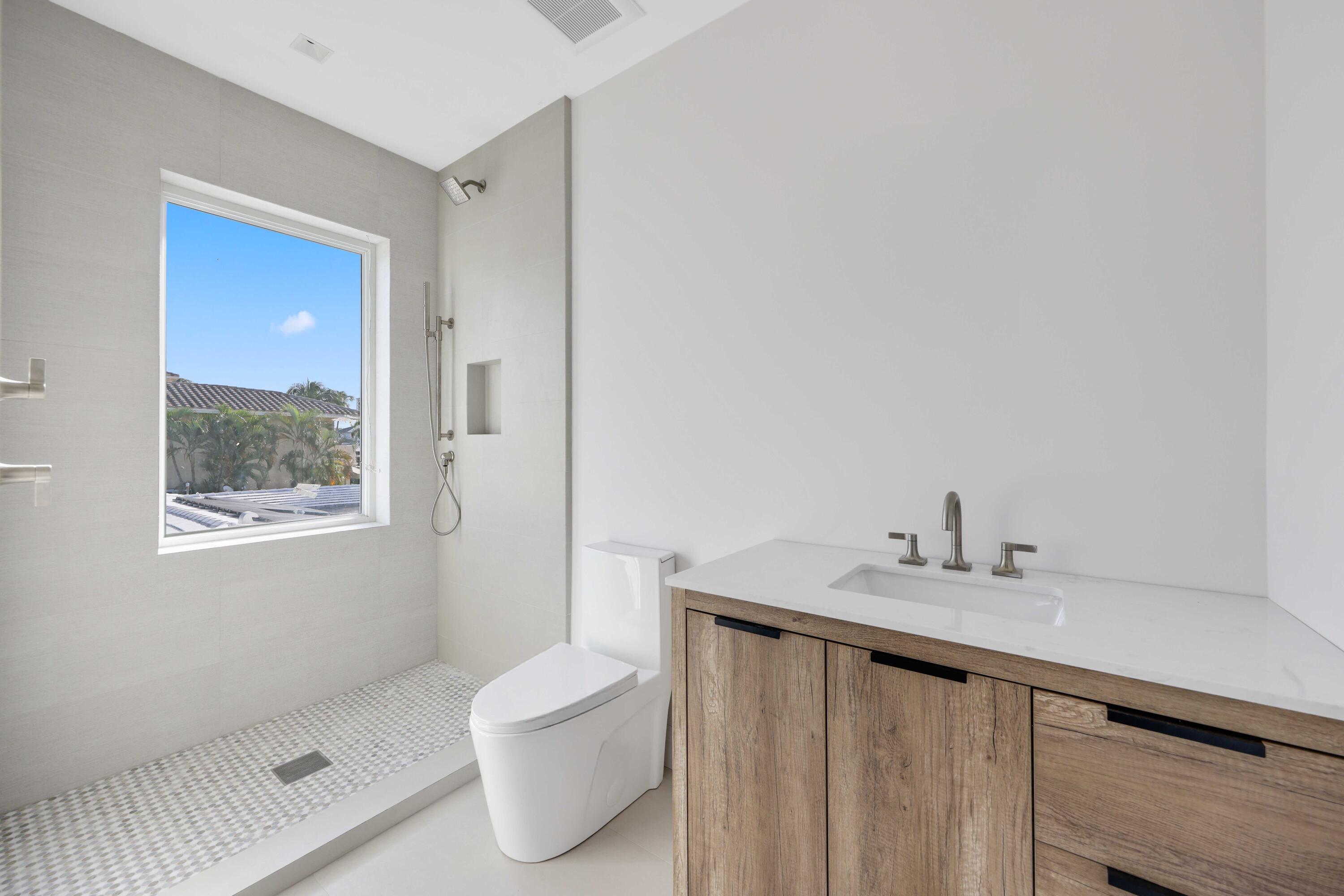 810 Northeast 70th Street Boca Raton, FL 33487 - Photo 28 of 32 810 NE 70th Street