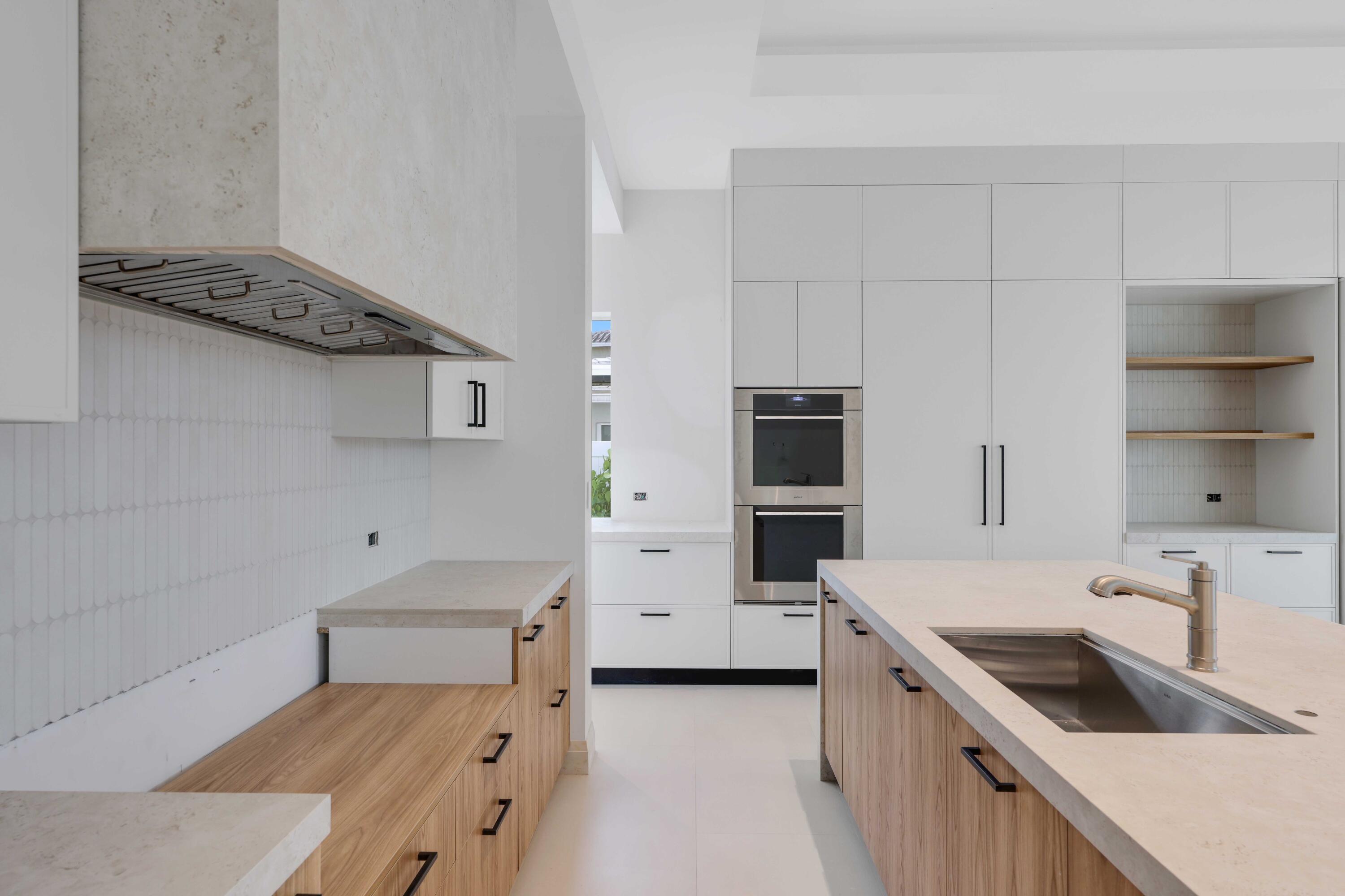 810 Northeast 70th Street Boca Raton, FL 33487 - Photo 8 of 32 810 NE 70th Street