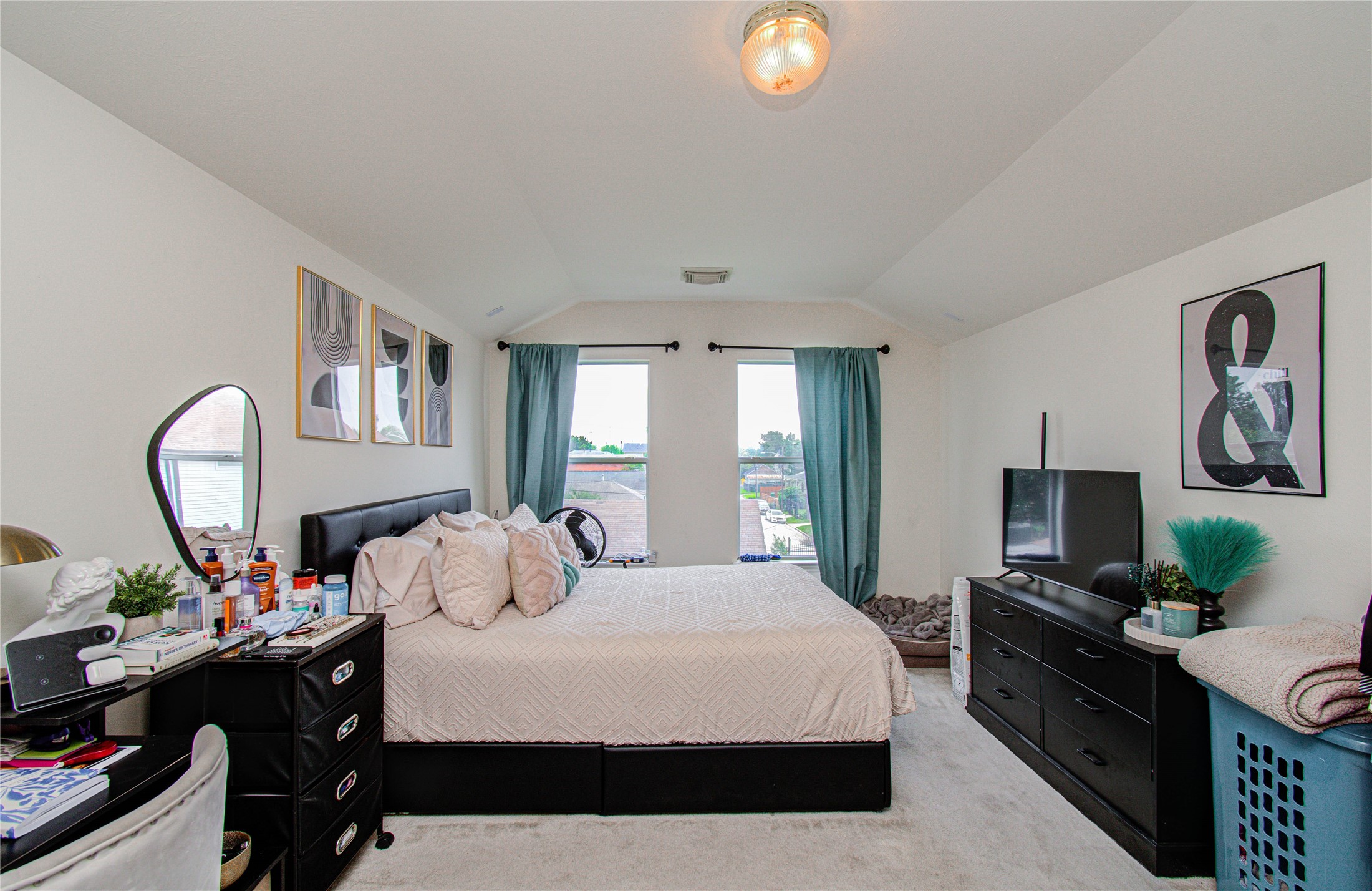 1718 Redwing Ridge Drive Houston, TX 77009 - Photo 22 of 44