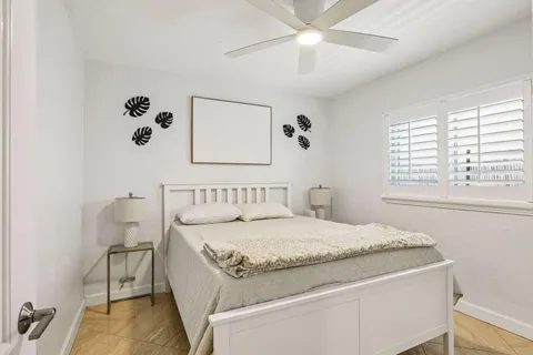 $1,020,000 | 4716 Southwest 35th Avenue, Fort Lauderdale, FL 33312
