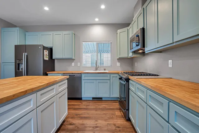 $145,000 | 14740 Bass Drive, Unit SPC 12, Redding, CA 96003