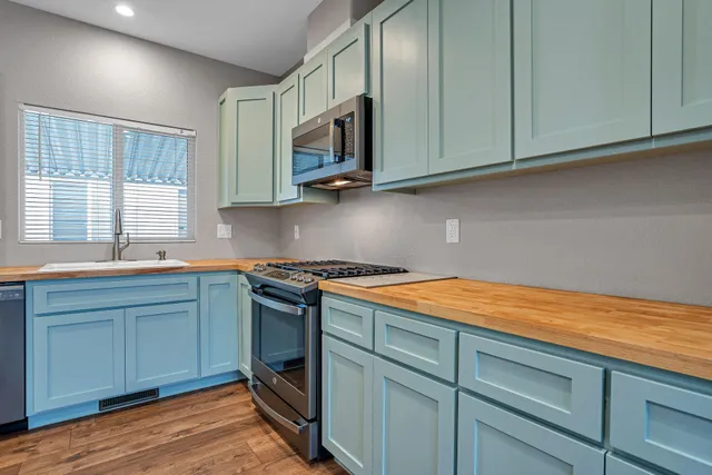 $145,000 | 14740 Bass Drive, Unit SPC 12, Redding, CA 96003