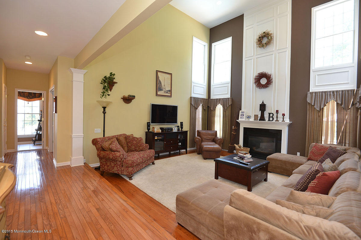 34 Windswept Road Holmdel, NJ 07733 - Photo 12 of 55 6.2