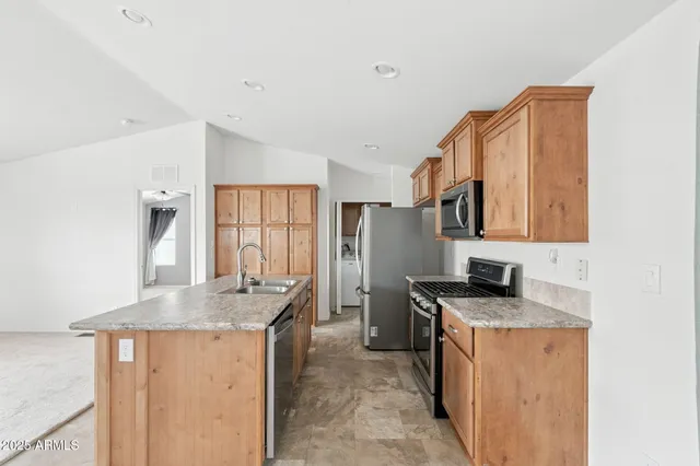 $79,900 | 10936 East Apache Trail, Unit 71, Apache Junction, AZ 85120