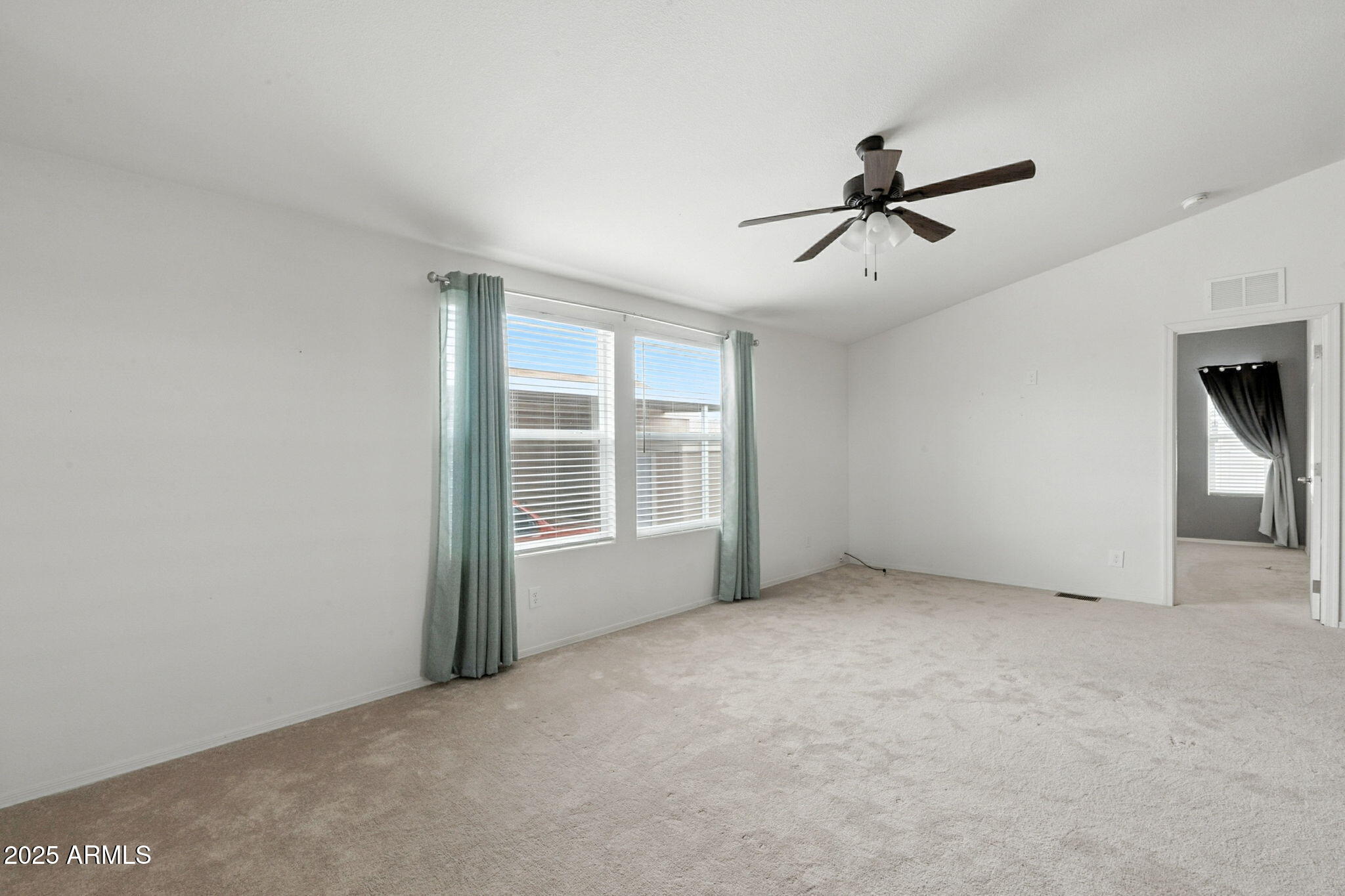 10936 East Apache Trail, Unit 71 Apache Junction, AZ 85120 - Photo 9 of 48 10-web-or-mls-Apache-10