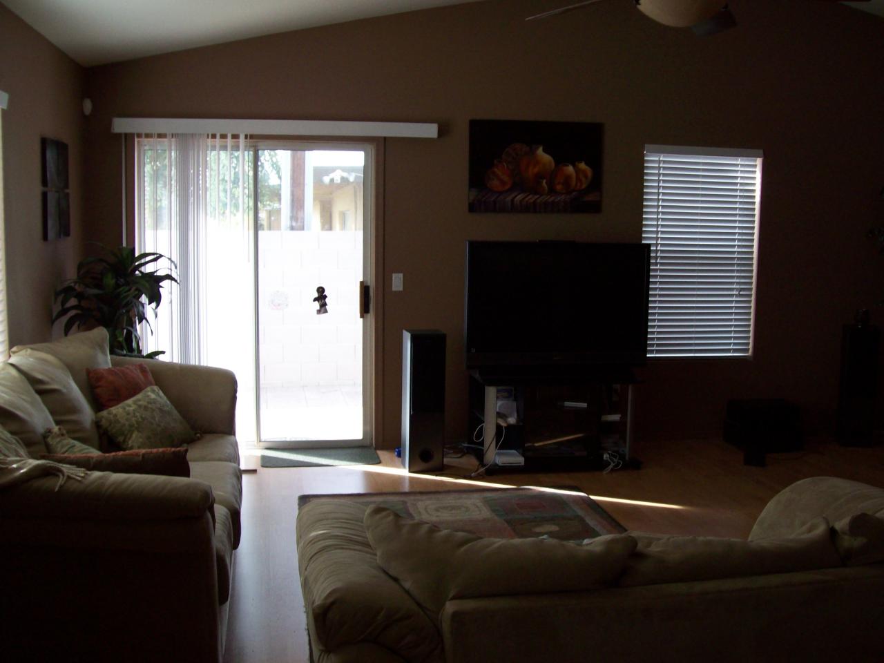 1510 West Colter Street, Unit 7 Phoenix, AZ 85015 - Photo 3 of 14 great rm