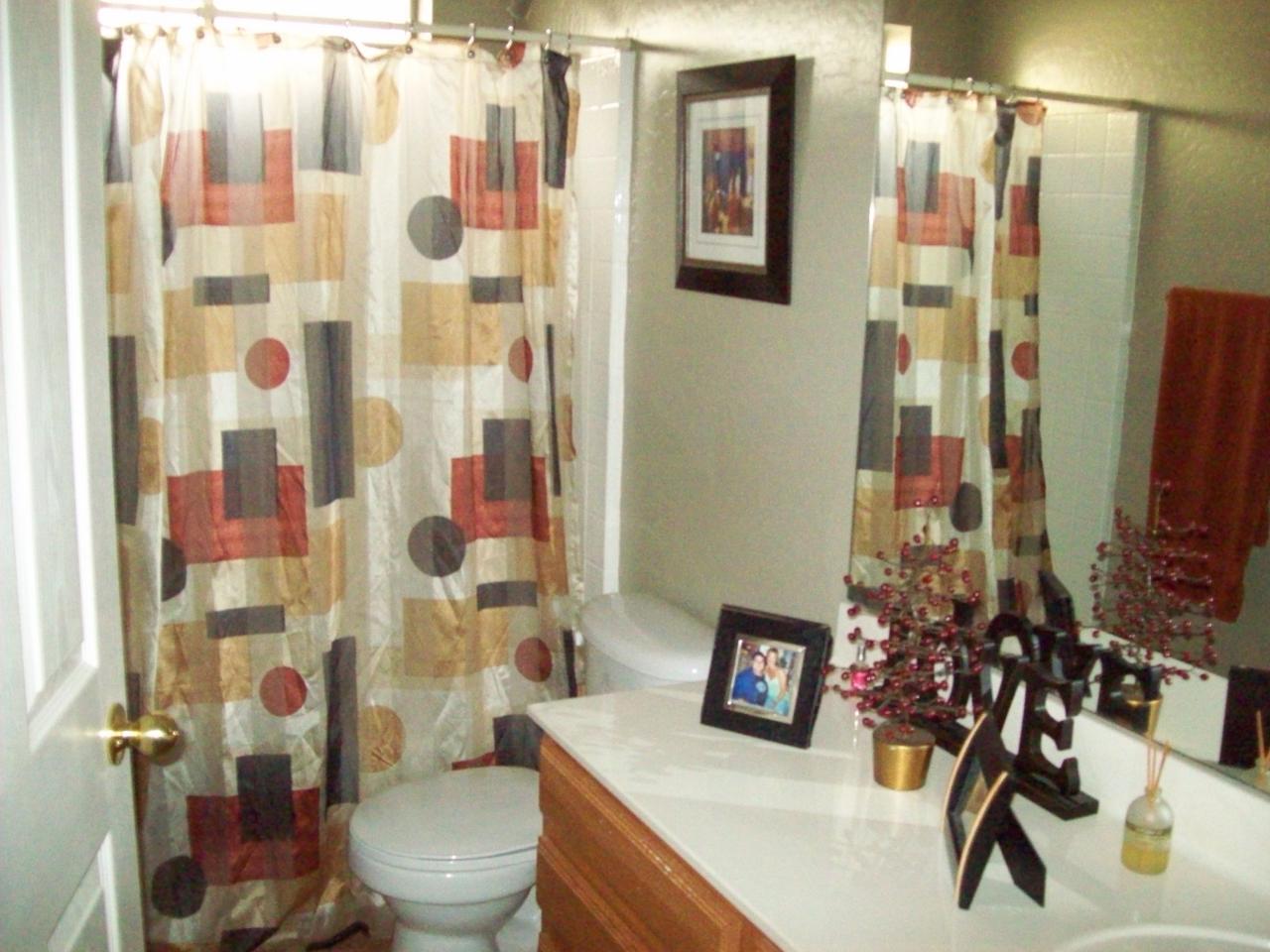 1510 West Colter Street, Unit 7 Phoenix, AZ 85015 - Photo 6 of 14 main bath