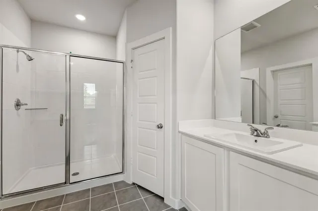 $242,990 | 3919 Nasworthy Drive, Farmersville, TX 75442