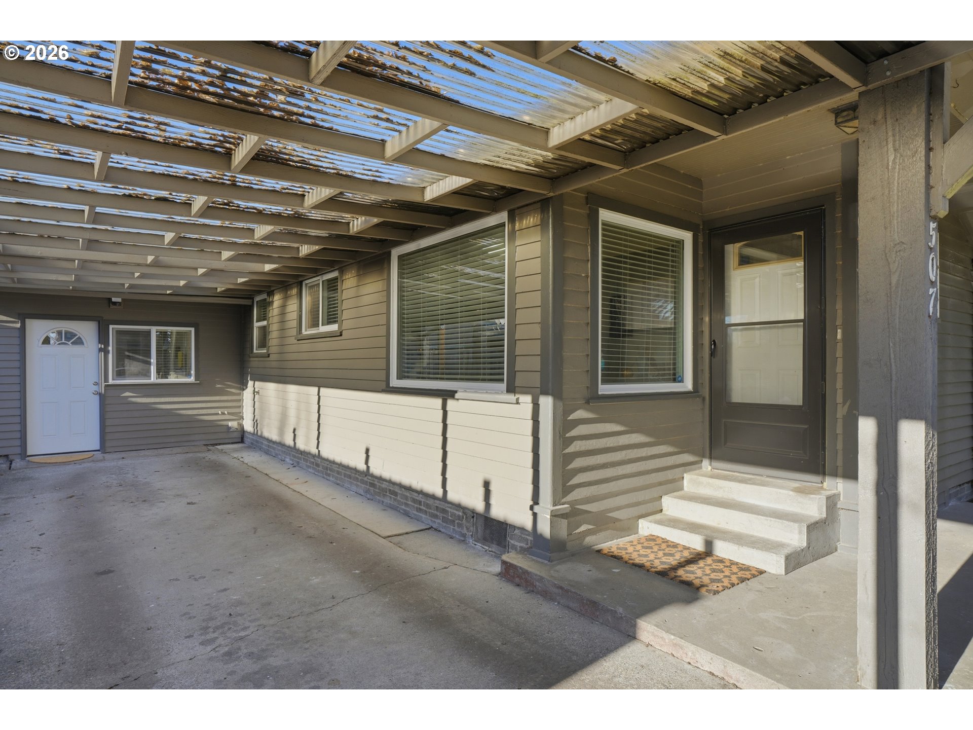 507 18th Avenue Longview, WA 98632 - Photo 5 of 26