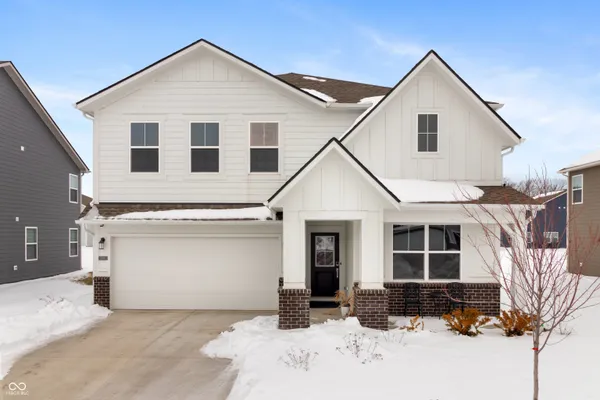 $420,000 | 2766 Linwood Avenue, Greenwood, IN 46143