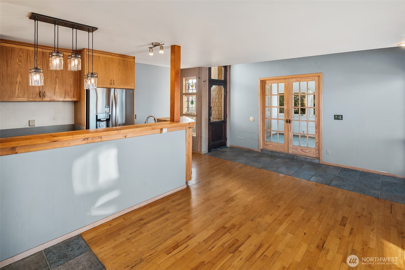 9722 Southwest Windmill Street Vashon, WA 98070 - Photo 14 of 29