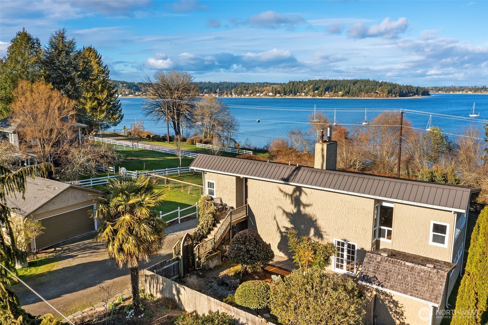 9722 Southwest Windmill Street Vashon, WA 98070 - Photo 3 of 29