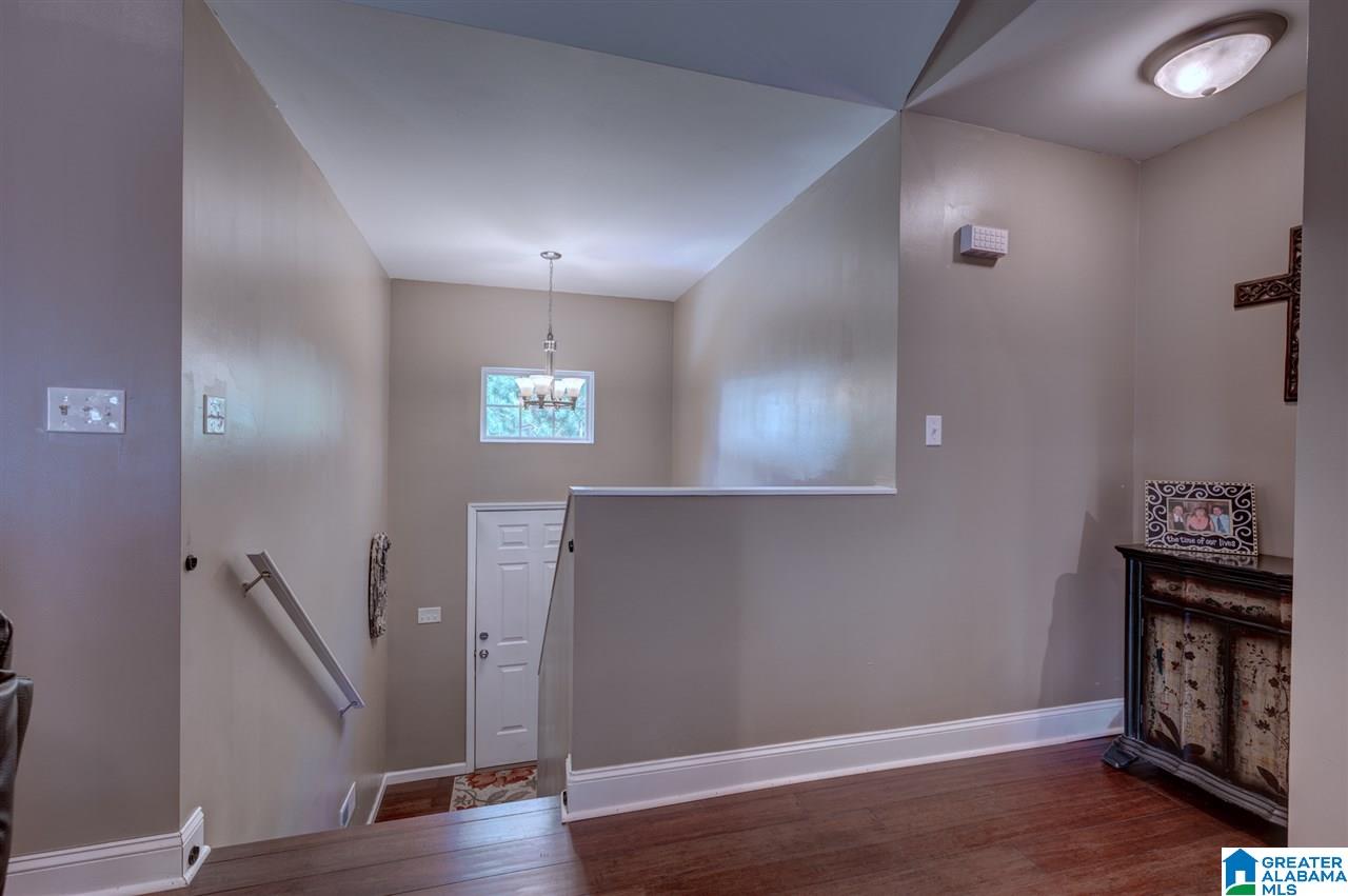 1023 Mountain Lake Road Warrior, AL 35180 - Photo 8 of 29