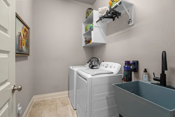 $569,000 | 9307 Mont Ellie Lane, Tomball, TX 77375