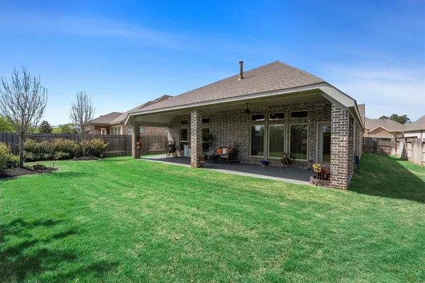 $569,000 | 9307 Mont Ellie Lane, Tomball, TX 77375