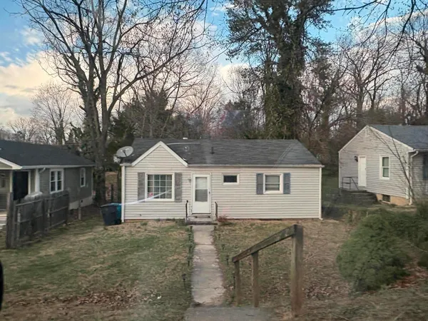 $169,950 | 3813 Virginia Avenue Northwest, Roanoke, VA 24017