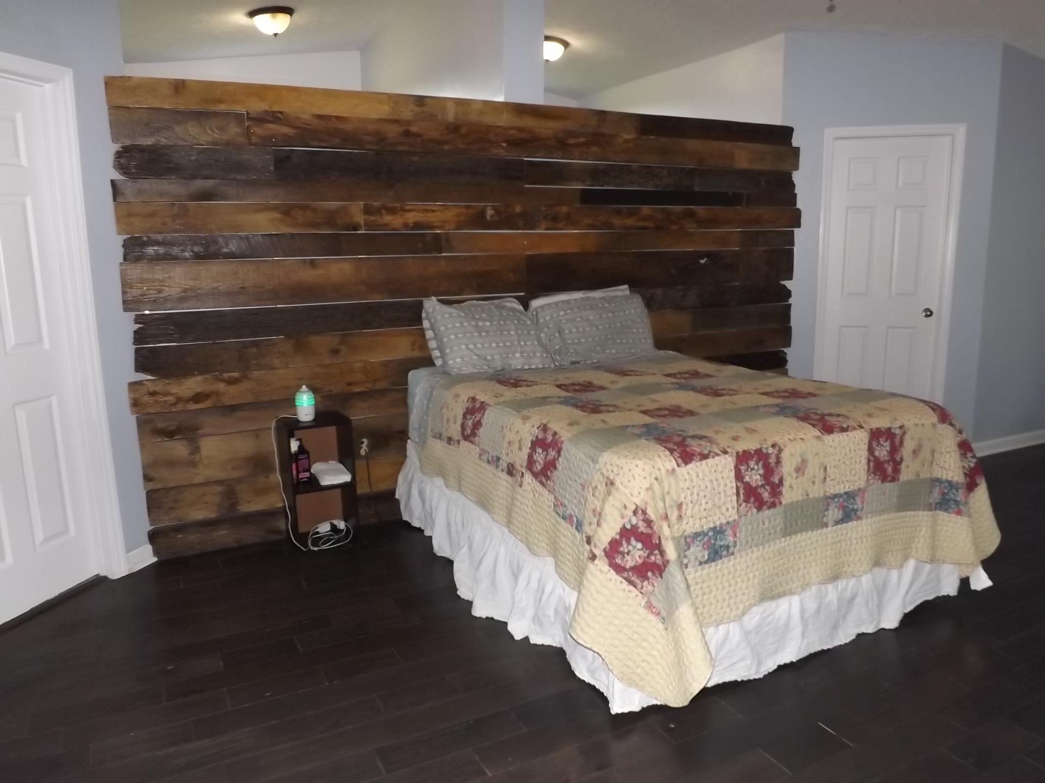 614 Ferrells Loop Road Beechgrove, TN 37018 - Photo 14 of 28 a bedroom with a bed and a window