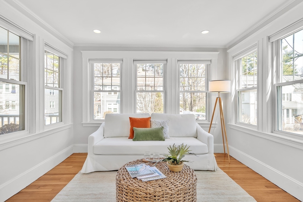 88 Warwick Road, Unit 1 Newton, MA 02465 - Photo 17 of 32