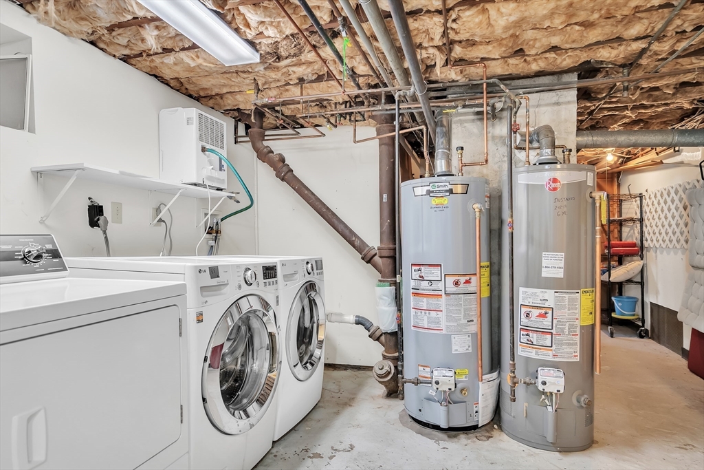 88 Warwick Road, Unit 1 Newton, MA 02465 - Photo 23 of 32