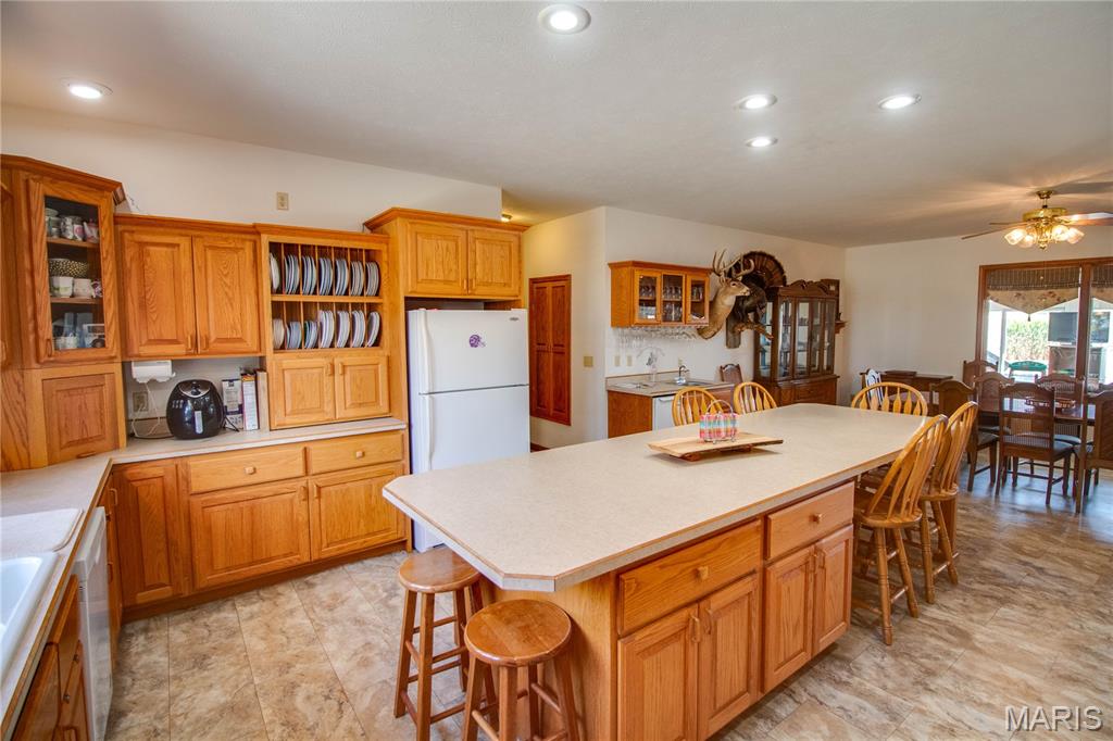 108 Jaeger Street Raymond, IL 62560 - Photo 29 of 84