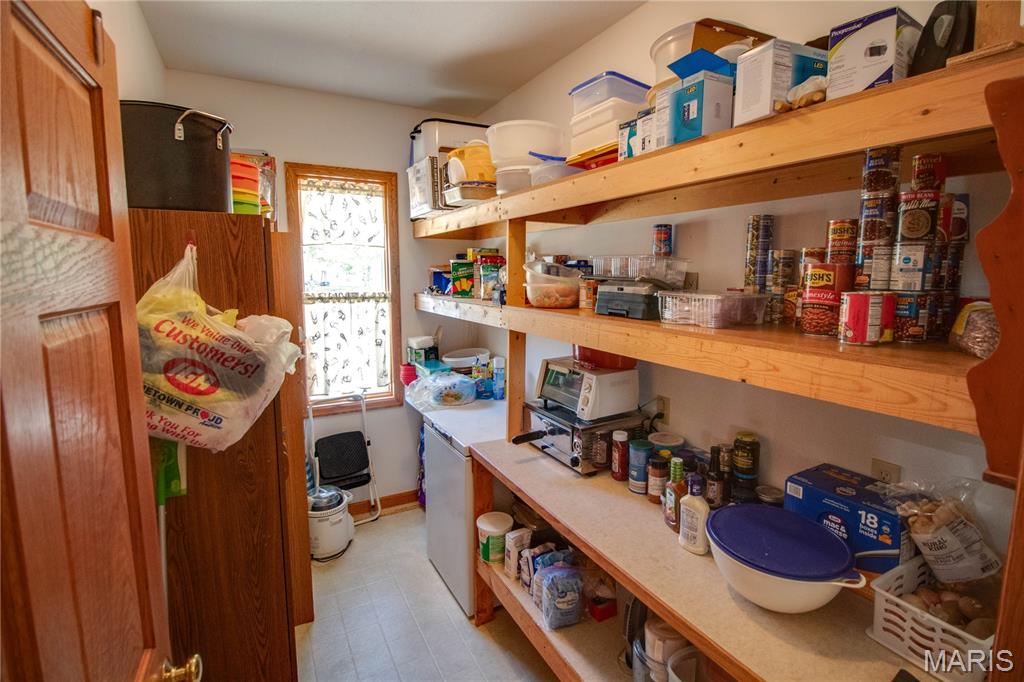 108 Jaeger Street Raymond, IL 62560 - Photo 36 of 84