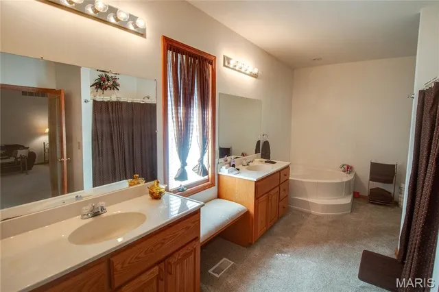 $349,000 | 108 Jaeger Street, Raymond, IL 62560