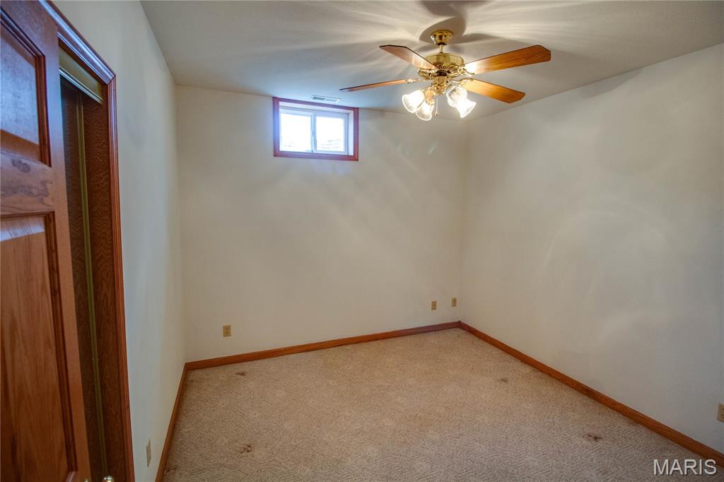 108 Jaeger Street Raymond, IL 62560 - Photo 60 of 84