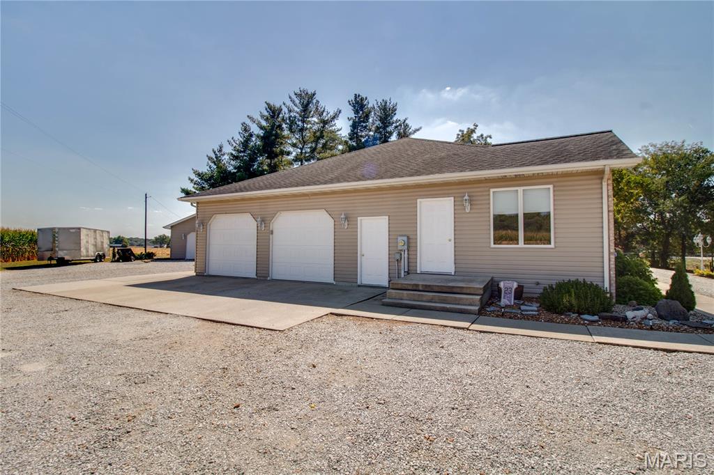 108 Jaeger Street Raymond, IL 62560 - Photo 76 of 84