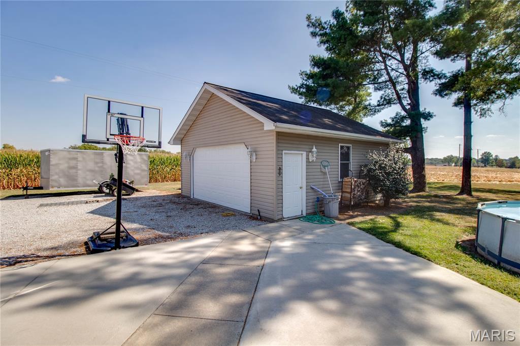 108 Jaeger Street Raymond, IL 62560 - Photo 83 of 84