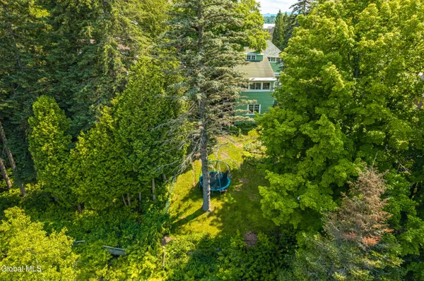 $539,900 | 133 Main Street, Saranac Lake, NY 12983